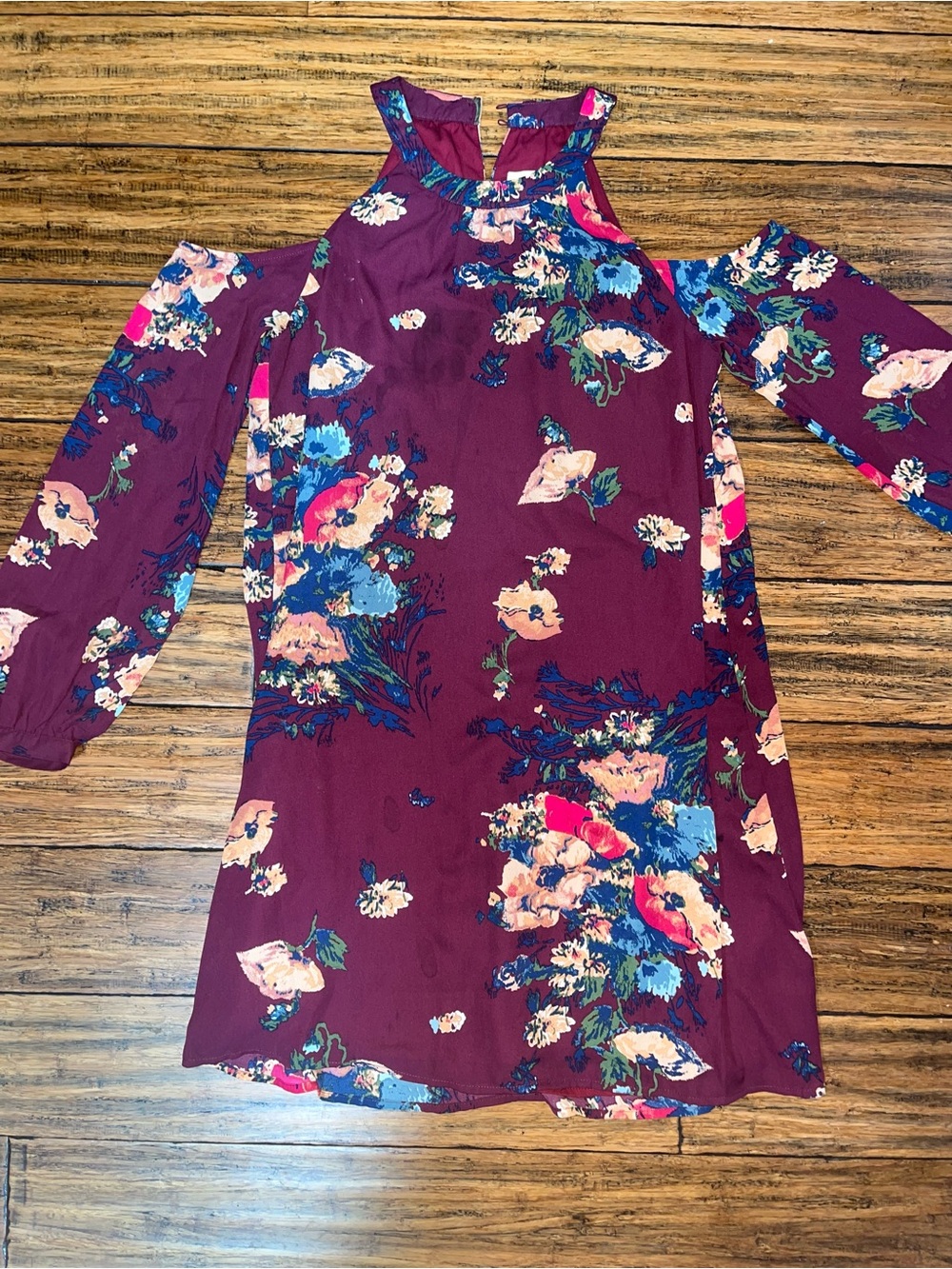 Women’s Floral Cold-Shoulder Dress in Plum